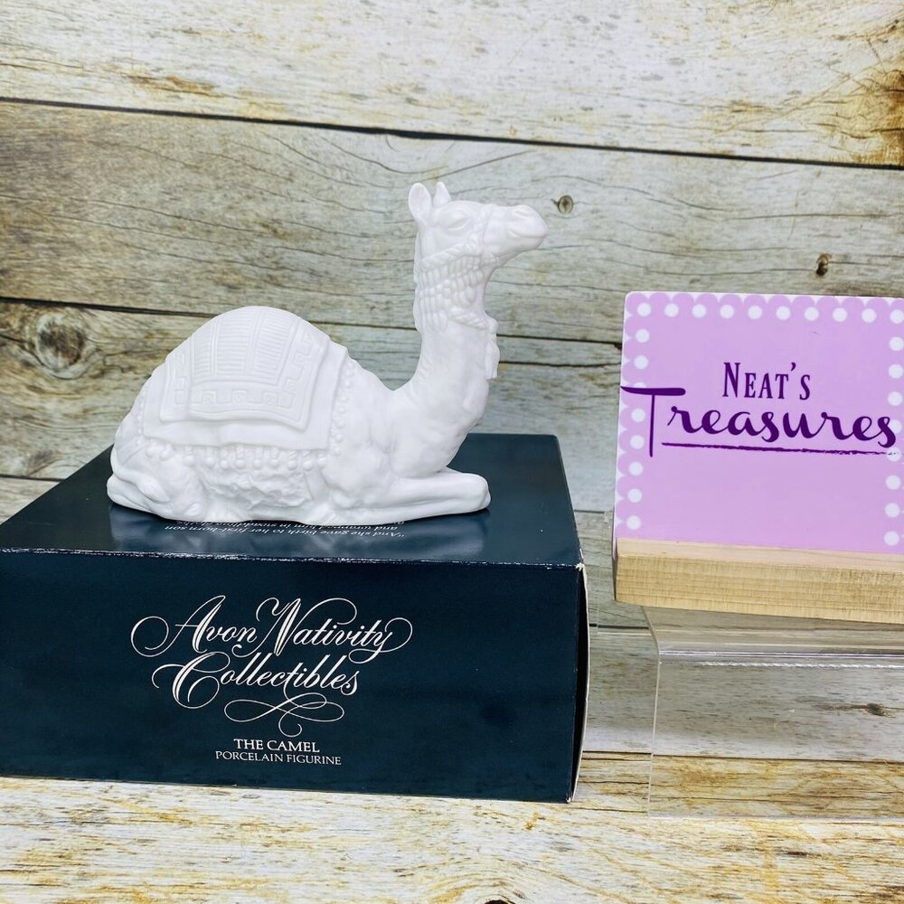 1984 Avon Nativity Collectibles THE CAMEL White Porcelain 4.5" Figurine In Box